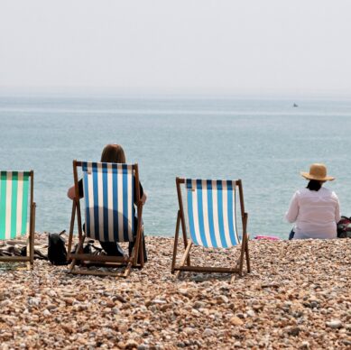 deck-chairs-3692593_1280